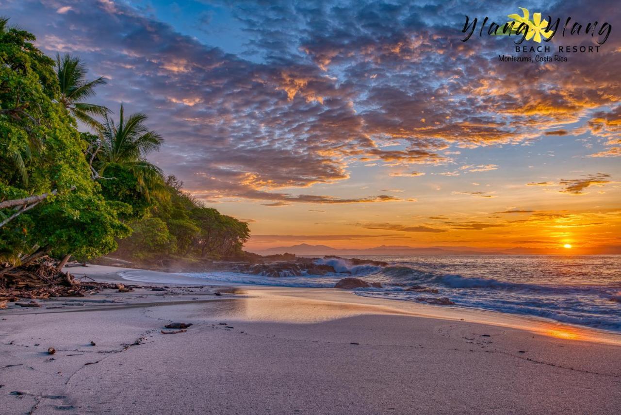 Ylang Ylang Beach Resort Montezuma Exterior photo